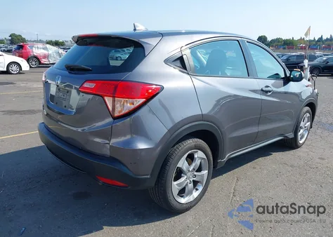2017 Honda Hr-V Lx из США, поврежденный, VIN 3CZRU6H31HM707186